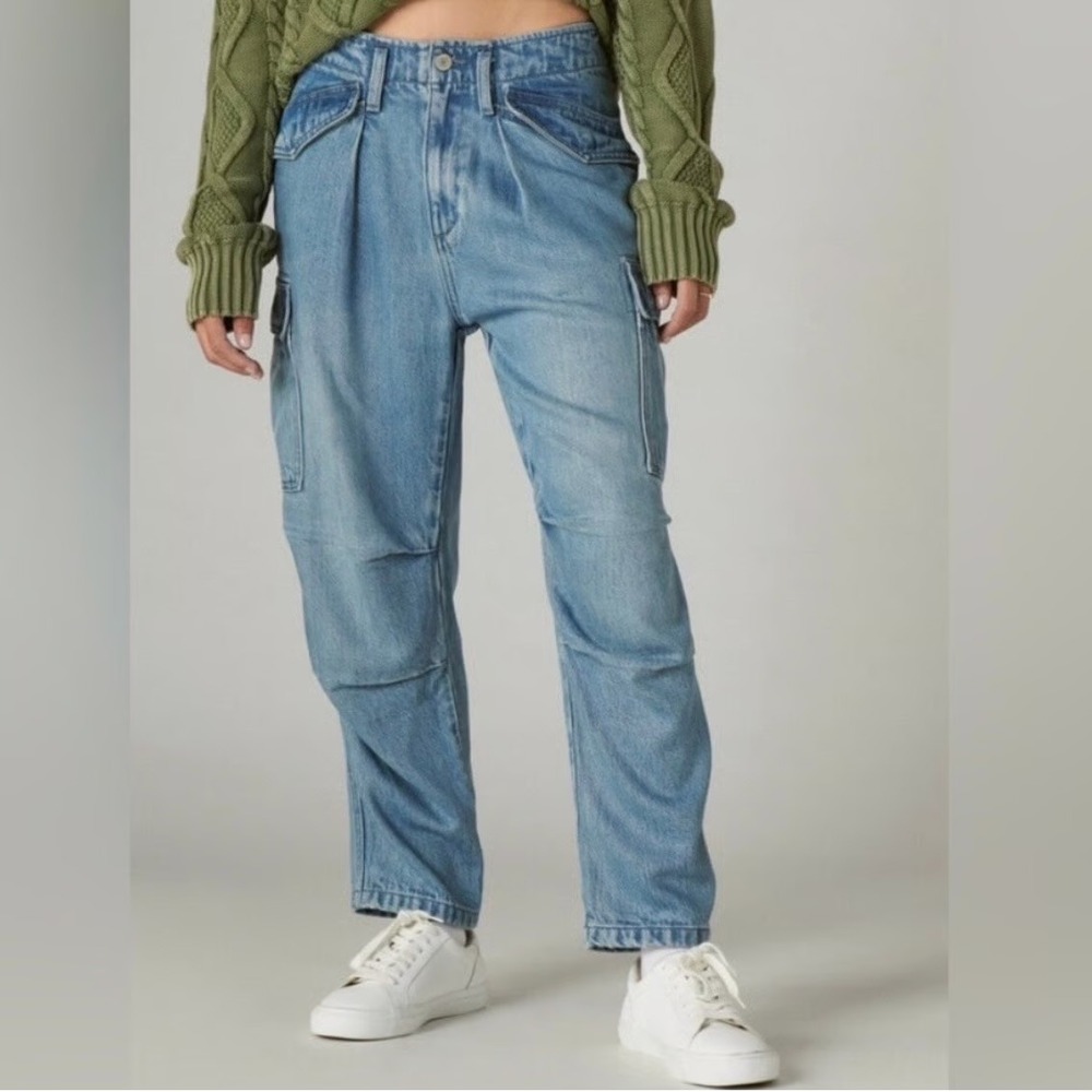 Lucky Brand Womens Legend Series Y2K Size 2 26‎ Denim Cargo Pants Utility Style